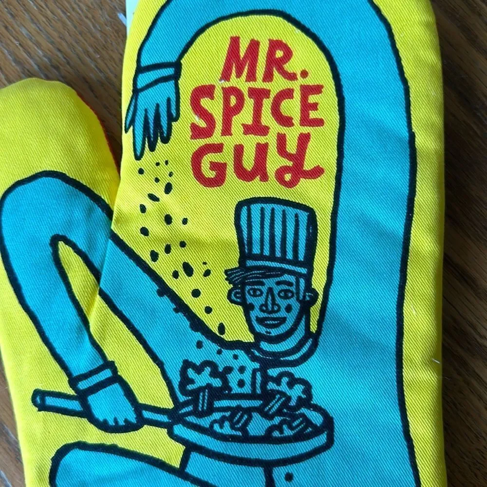 Blue Q Oven Mitt Cook Bake Mr Spice Guy